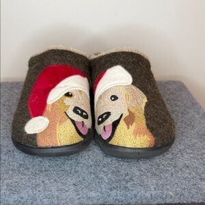 LL Bean Christmas Golden Retriever slippers